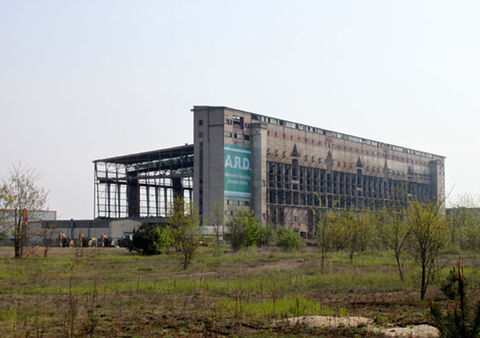 Knall des Jahres - Erfolgreiche Sprengung des Kraftwerkes II in Lübbenau am 09.05.2010